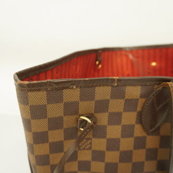 Louis Vuitton Damier Neverfull MM Tote Bag - Picture 14 of 16